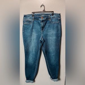 Maurices Straight skinny jeans - Womens size 22w